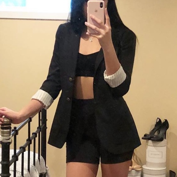 Aritzia Talula Blazer - Picture 1 of 1